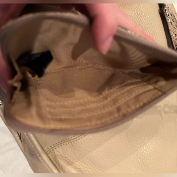 B. Makowsky Leather Bag with Crossbody strap. Cream leather with snakeskin trim - Picture 4 of 8